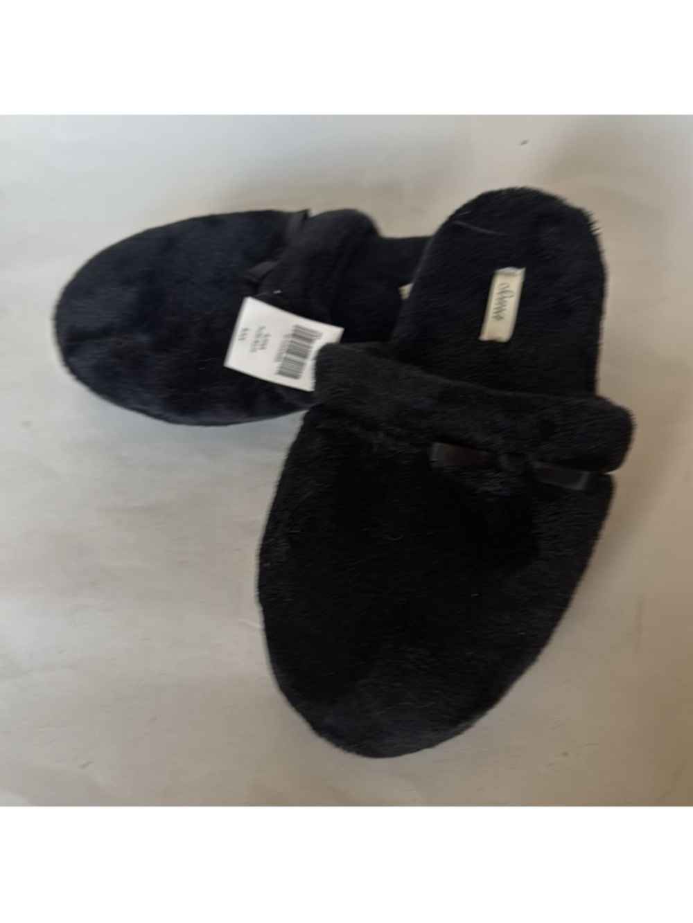 SOMA Embraceable Plush Velour Black Slippers Scuffs Size S Small 5/6 NWT $40